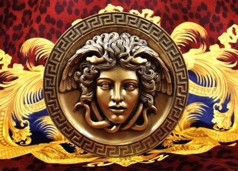 why did versace choose medusa